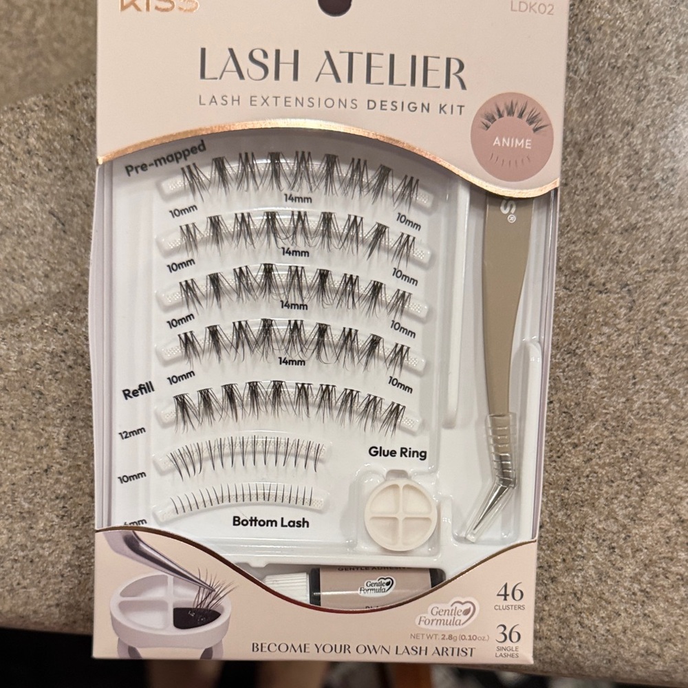 Kiss Lash Atelier Design Kit with Black Lashes